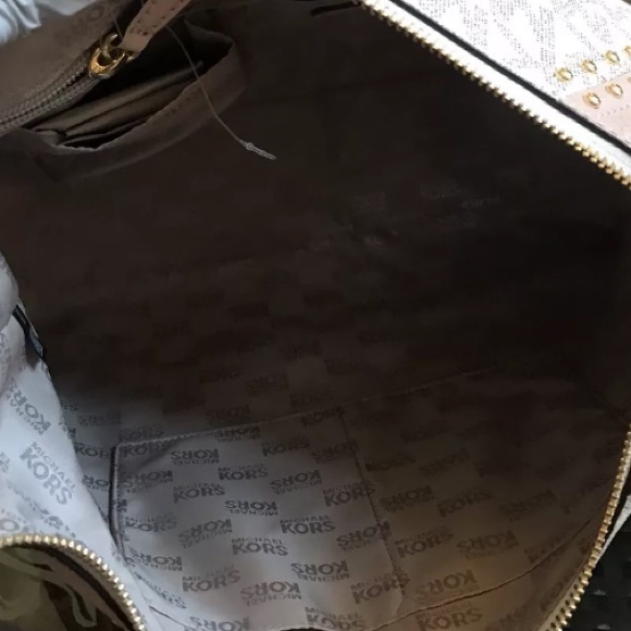 Michael Kors Vanilla ballet medium shoulder bag - Picture 3 of 8